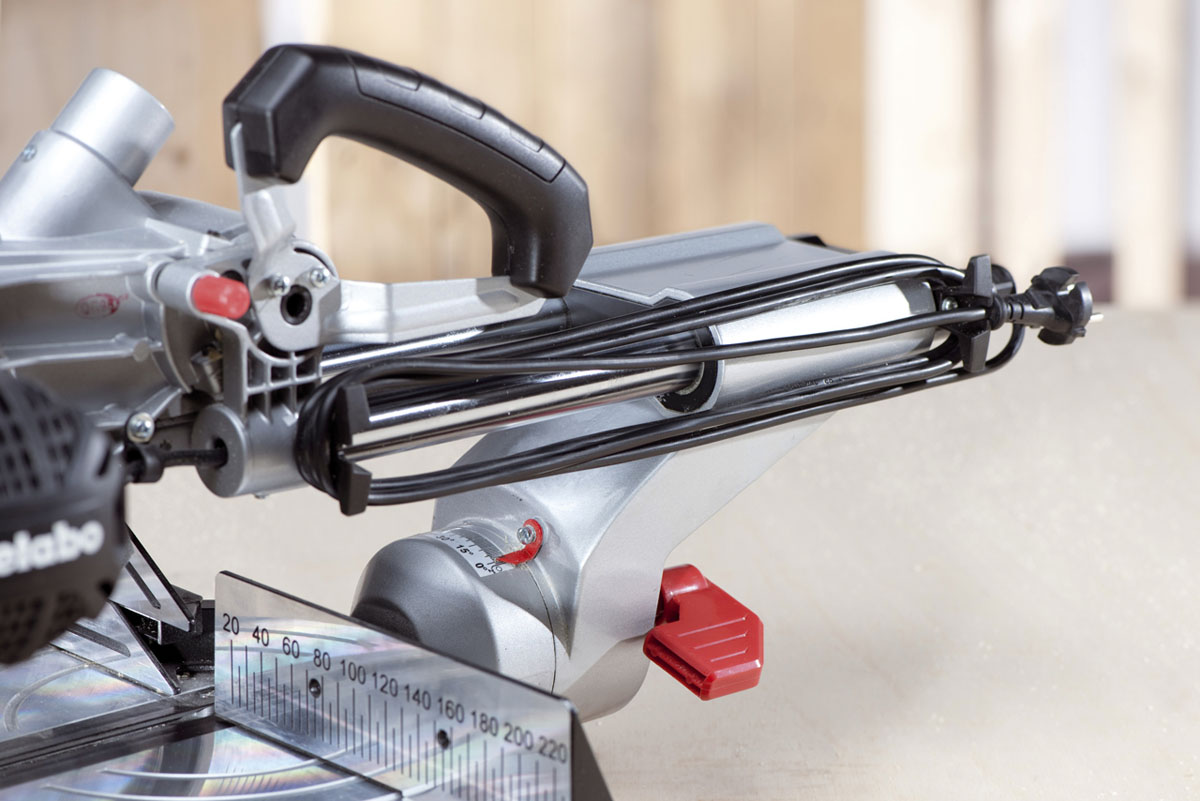 Metabo 8" Single Bevel Sliding Mitre Saw Kgs 216 M 110v from